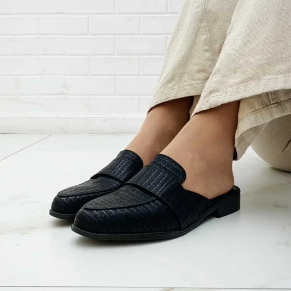 Roma negro crocco